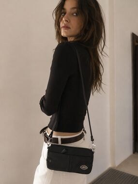 THE TREND Vintage  Genuine Leather Crossbody Bag/ In Black